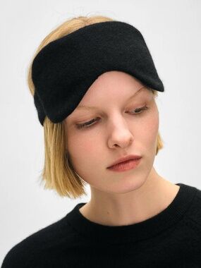 WHITE AND WARREN  CASHMERE EYE MASK
